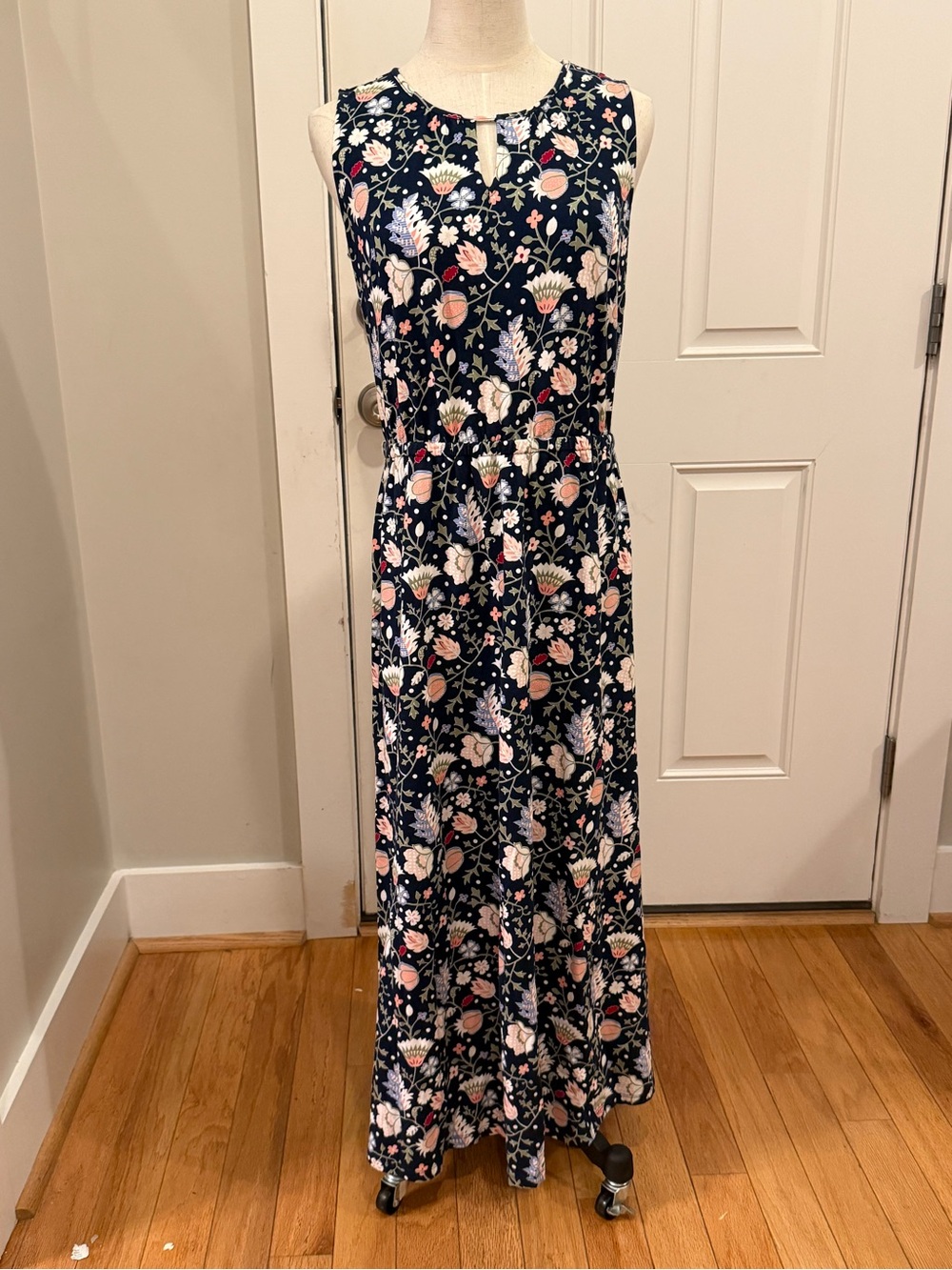 Talbots Petite Medium Navy Floral Maxi Dress NWT